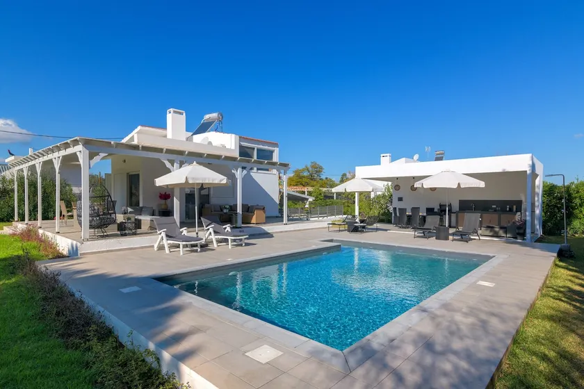 Casa Bianca Villa - Image 1