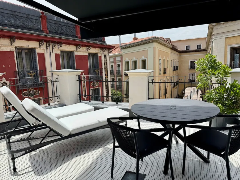 Exclusive Rooftop Stay Overlooking Plaza Mayor - Image 1