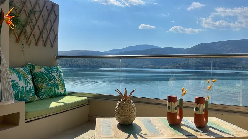 Beach House in Itea-Delphi - Image 1