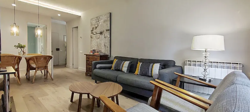 Garden-view condo w/ private terrace & backyard - Image 1