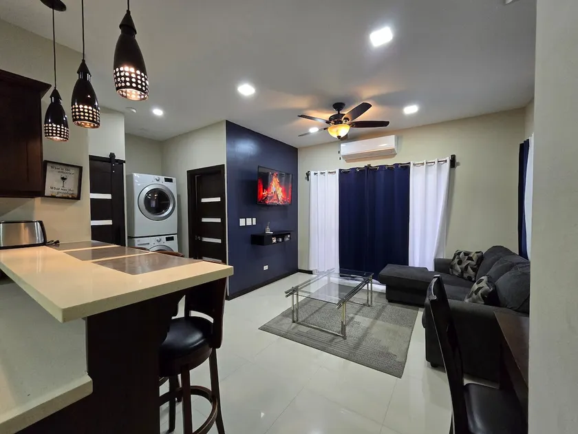 Modern 2nd floor 2 Bed Apartment in Belize City - Image 1