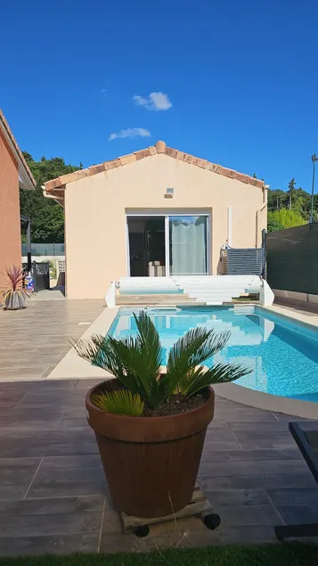 Etape au Soleil • Terrace • Shared pool • Fiber - Image 1