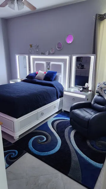 New Modern Suite Getaway! - Image 1
