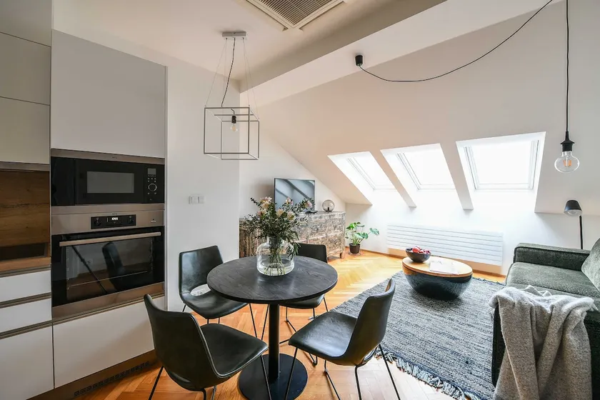 Onyx Apartment - Image 1