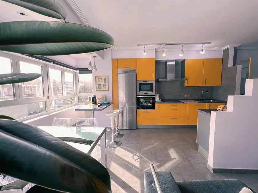 A bright apartment in Donostia - Image 1