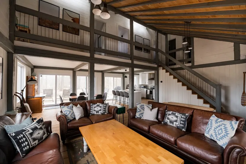 The Brook, Prince Edward County - 4 acre country estate with spa-like amenities! - Image 1