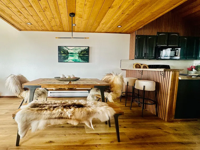 Epic Stay-Just Listed-Sooo Près de Eagle Lodge, vous pouvez skier à la maison! Nouvel intérieur - Image 1