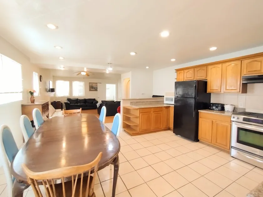 4 + br / 2ba maison près de OaklandAirport & RaiderStadium - Image 1