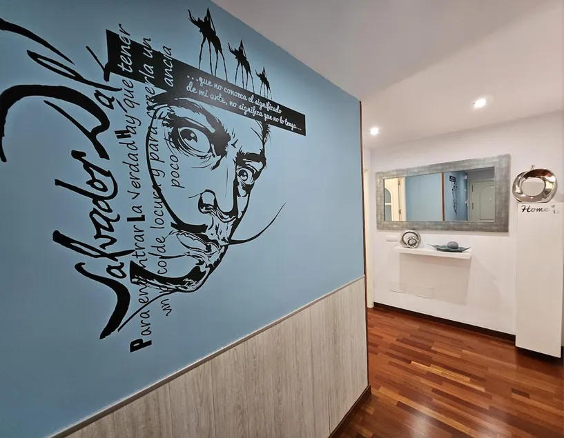 Vilallonga Apartment - Image 1