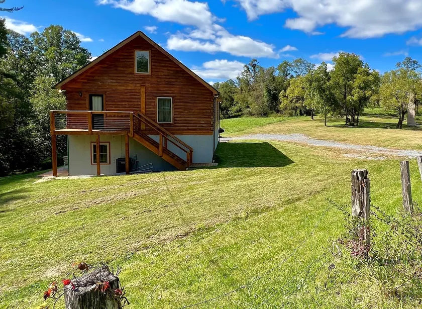 1 mi to NRG Bridge, Game Room, Hot Tub. Accessible - Image 1