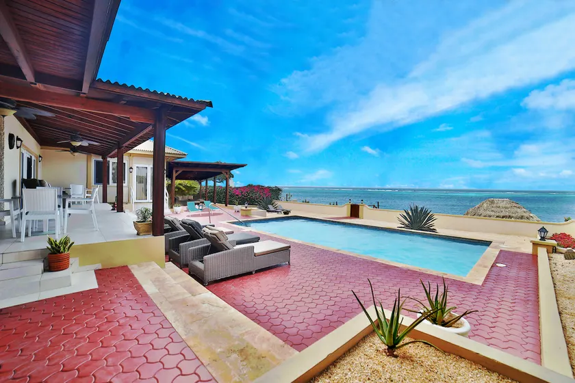 5* OceanFRONT Villa w/Pool, Secluded Bch & Palapa - Image 1