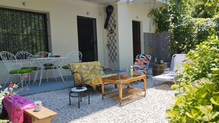 Stomio 4 Seasons Relaxing Apartment - Image 1