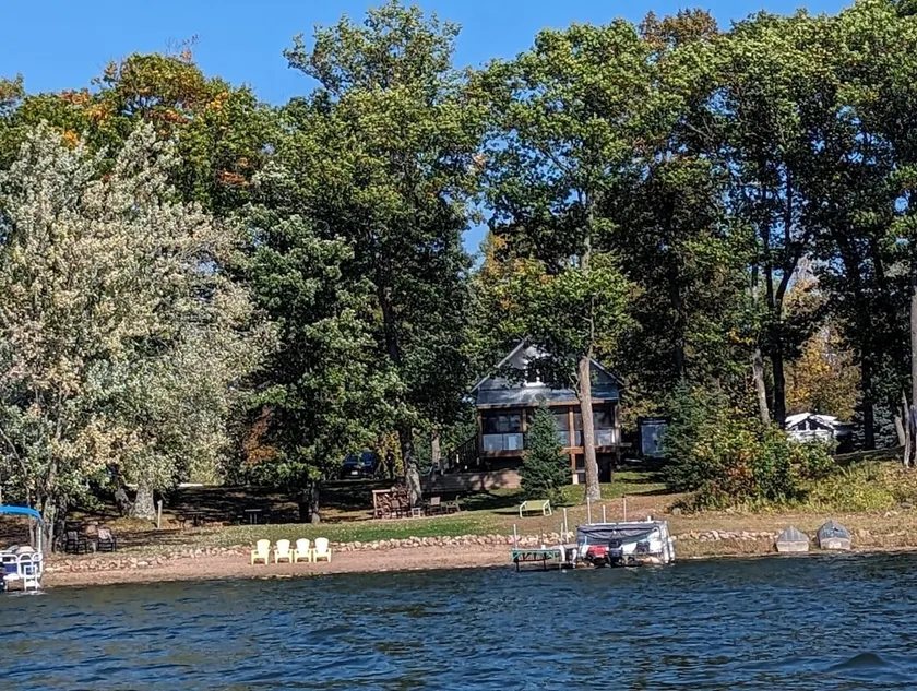 Lake View Cabin-Fireside Lake with Beach - Image 1