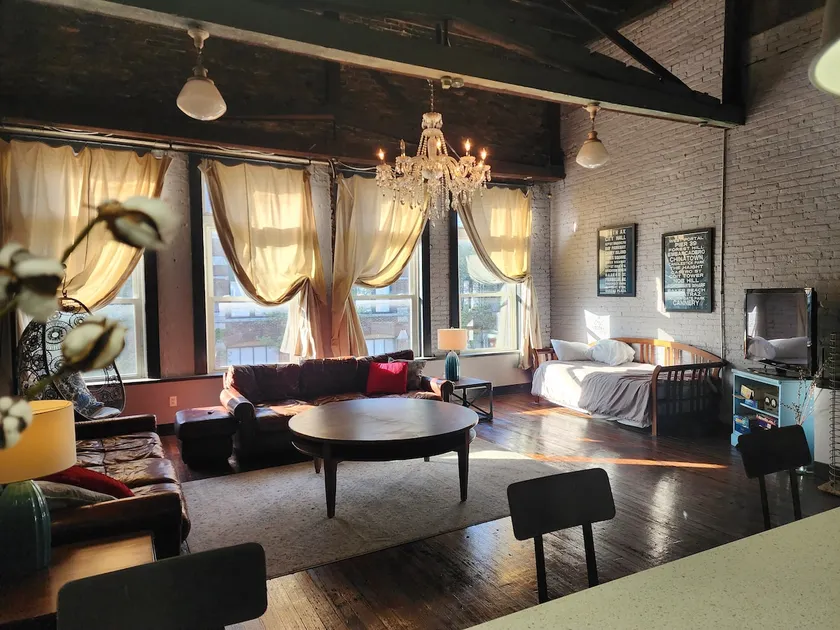 THE STARR LOFT- Earlham, IUEast, Historic District - Image 1