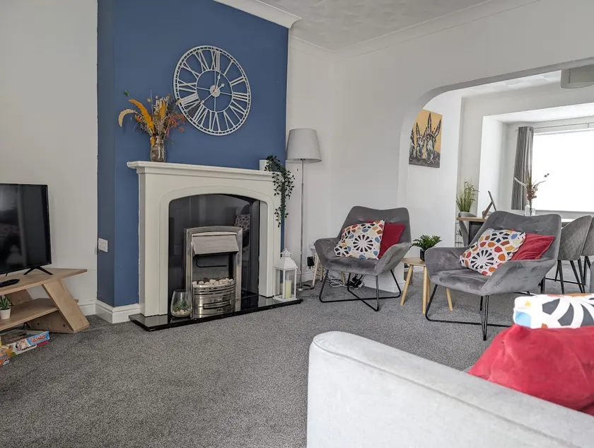 St Johns Hse-Sleeps 6-Fully Equipped-Workers-short, long stays - Image 1