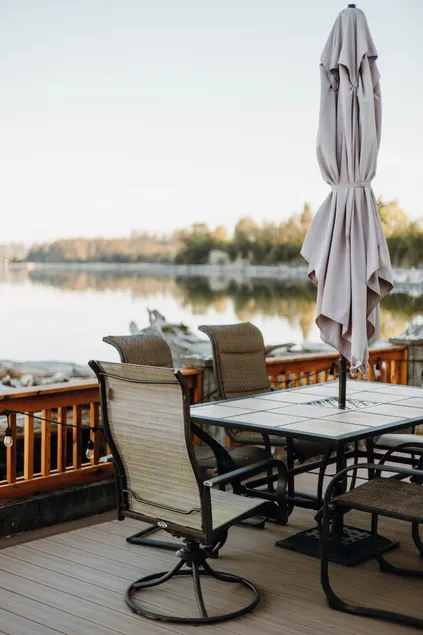 Camano Retreat - right on sandy beach - Image 1