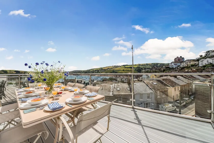 Dorset House, Salcombe, with Free Parking - Image 1