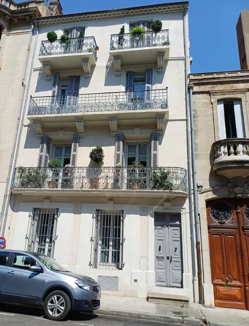 Les Poètes - Entire home with secure parking - Image 1