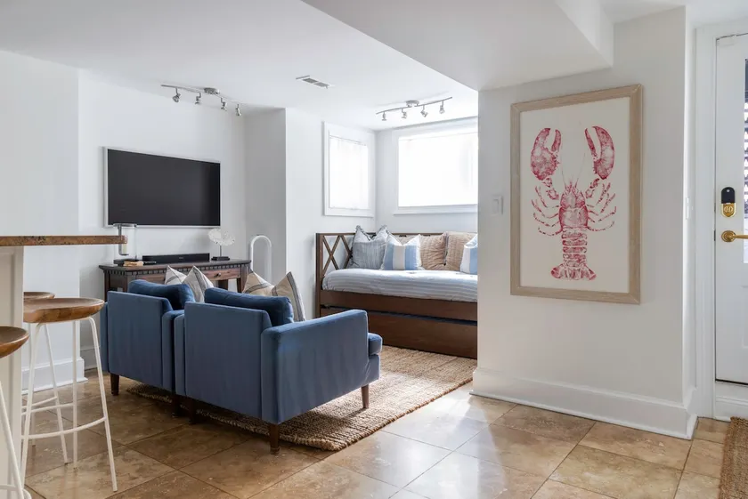 Historic Georgetown from a Bright English Basement - Image 1