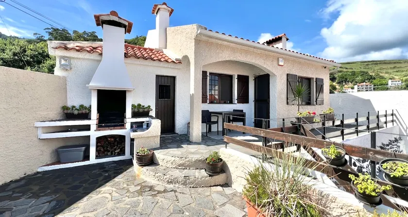 Super Mário Houses - Casa dos Moinhos - Image 1