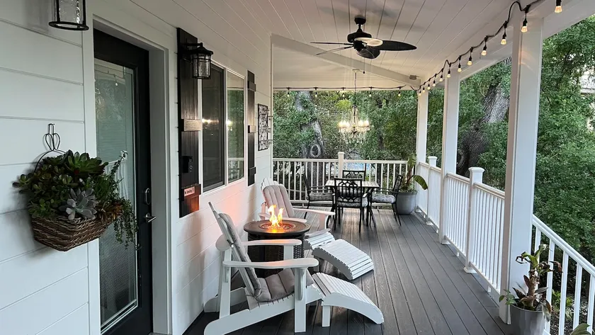 Oak Knoll Hideaway - Image 1