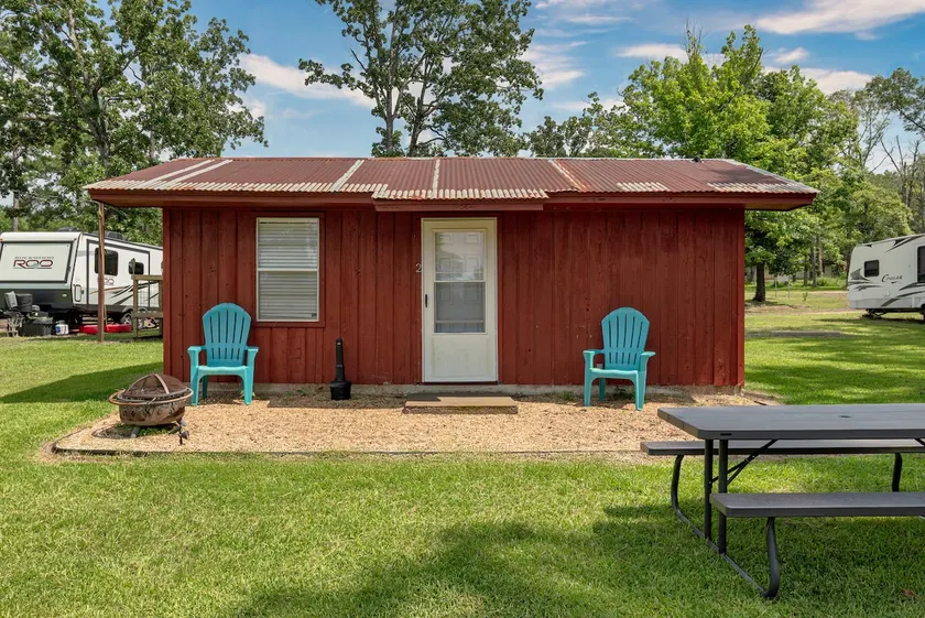 Cabin #2 McGee's Landing Lake Front - Toledo Bend - Image 1