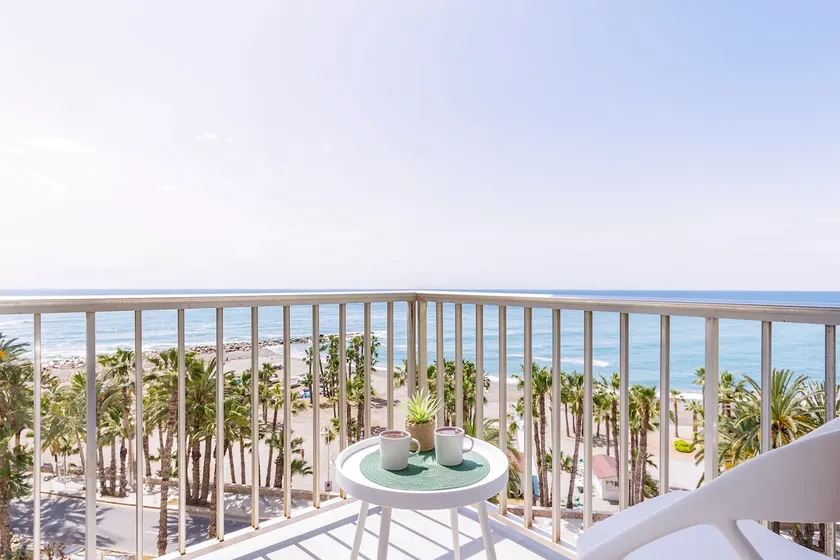 Magnificent ocean views - Image 1