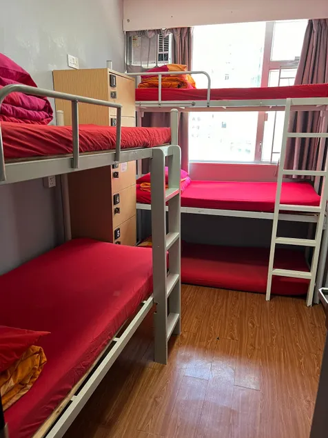Apt.Three-Bedroom Apt. for 12@269 Hennessy Road - Image 1