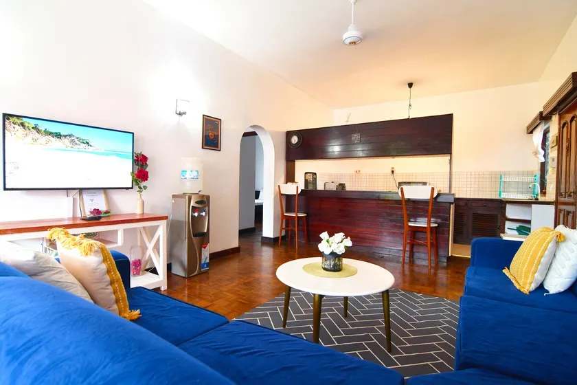 Spacious 2bedroom residential home - Image 1