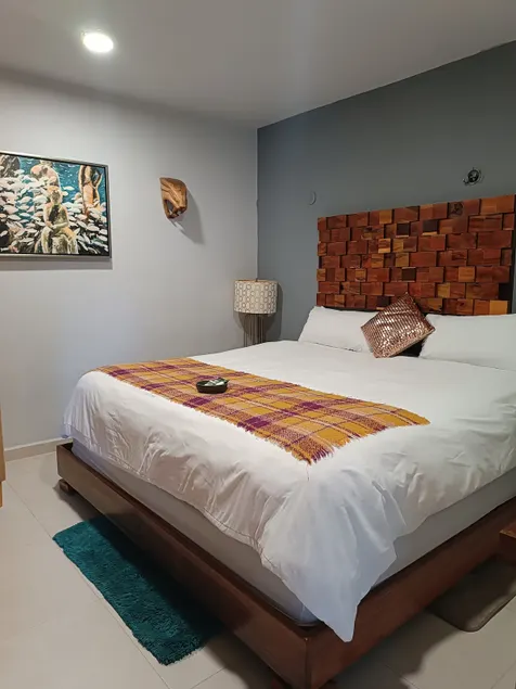 Premium Suite for Couples/Walk Everywhere - Image 1