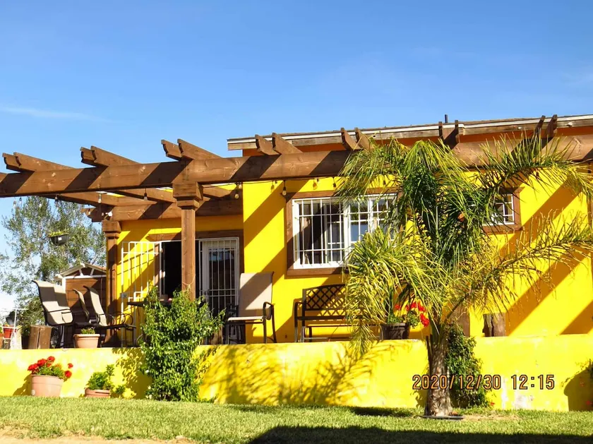Monroy country stay on the wine route - Image 1