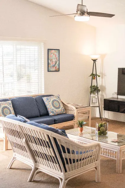 Neptuno Big Apt. AC/Heater 2BR2BAWiFi-Netflix-Pkng - Image 1