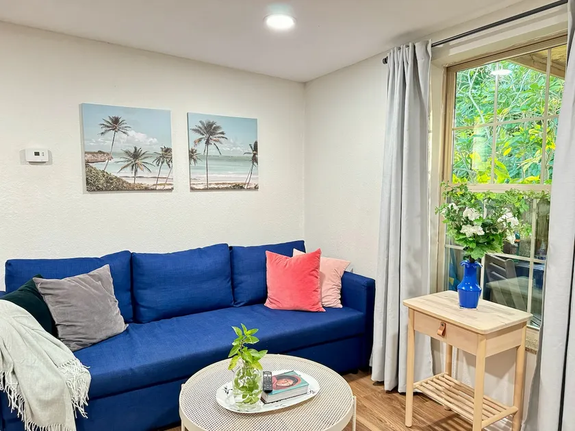 Central Orlando Oasis - Clean and Private Stay - Image 1