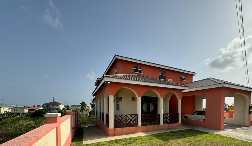 Coral Hideaway - Image 1