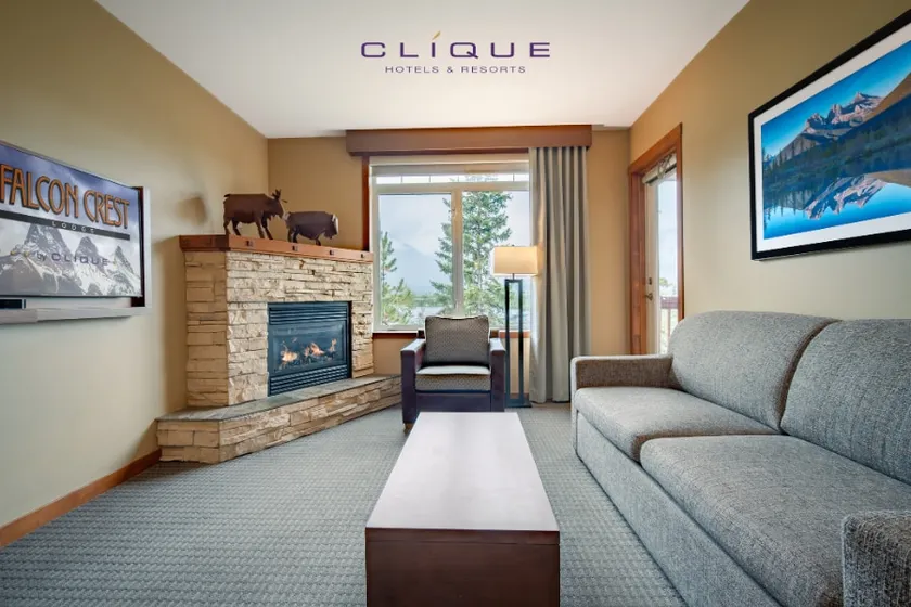 One Bedroom Suite at Falcon Crest Lodge - Image 1