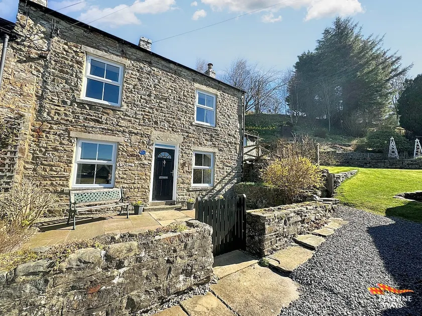 Lea House, Wearhead, Weardale - Image 1