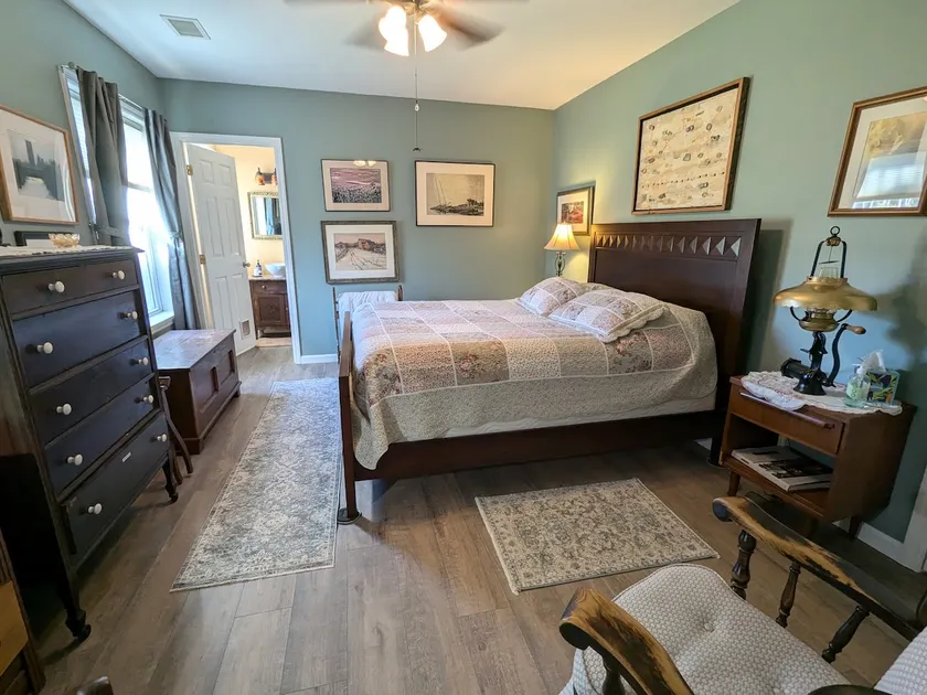 Art Suite at Blue Mountain - Image 1