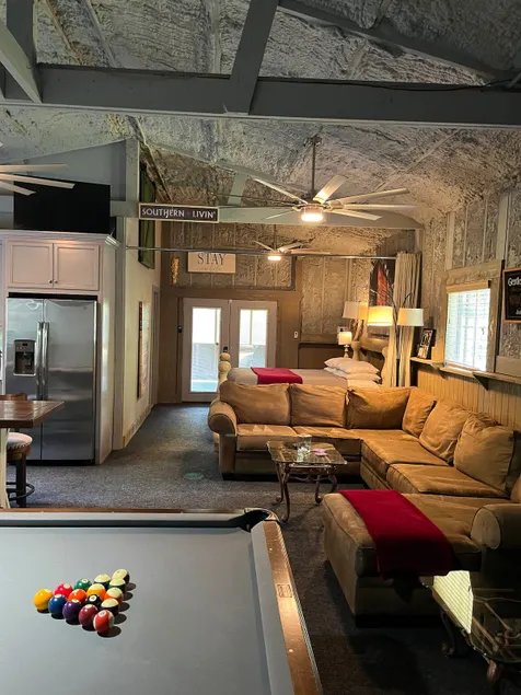 Cozy Barn with Pool Access & Near Lake Conroe - Image 1