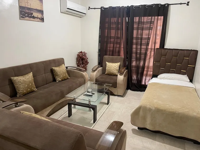 Apartment 17, 3rd floor with balcony (for family) - Image 1