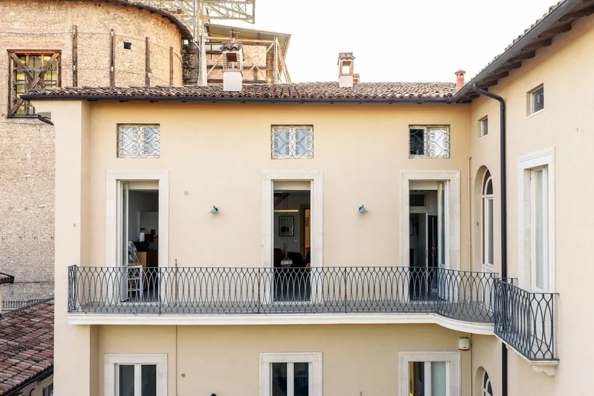 LA CORTE - luxury penthouse - Image 1