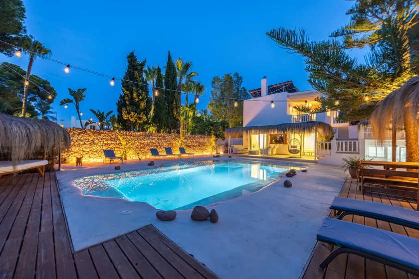 Villa Clara Ibiza med pool - Image 1