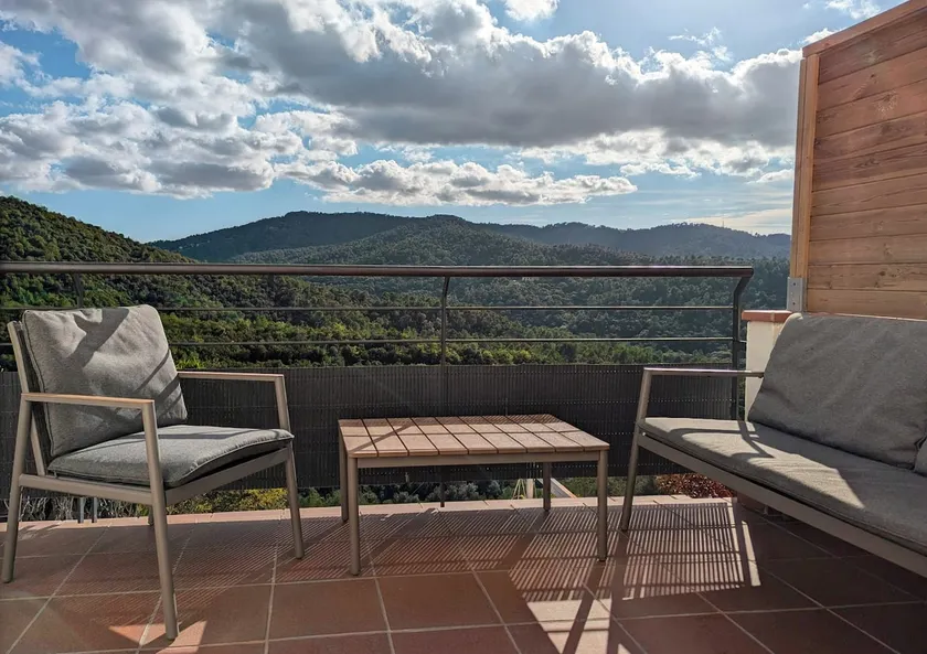 Apartment in nature, fantastic views - Image 1