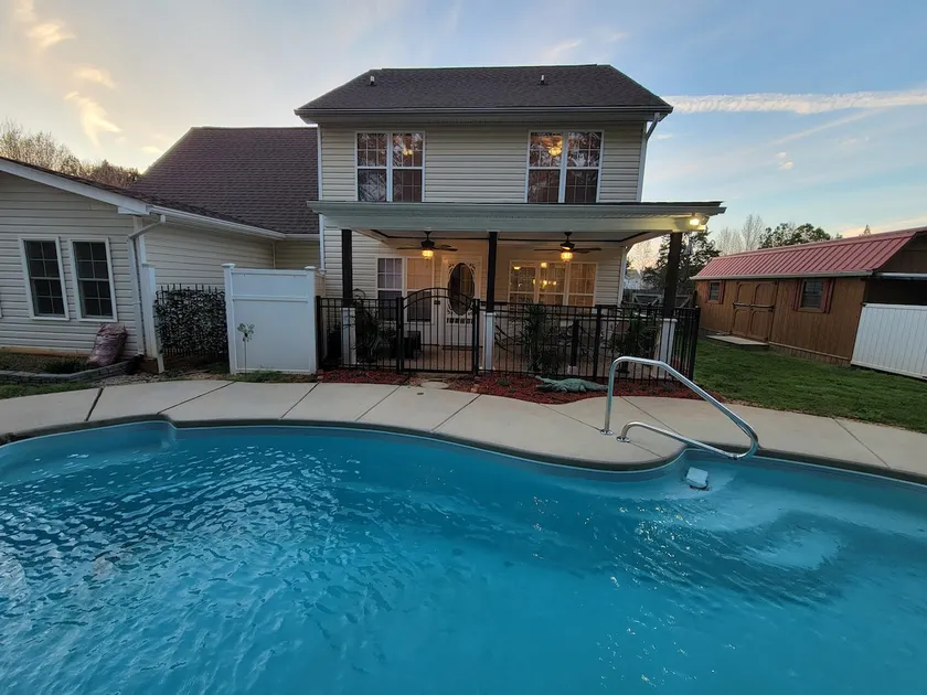 Hidden Oasis (Downtown Waxhaw with Seasonal Pool) - Image 1