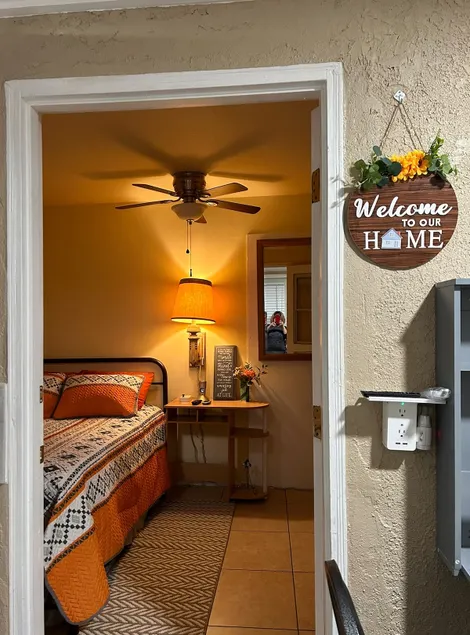 Cozy Private Stay - Image 1