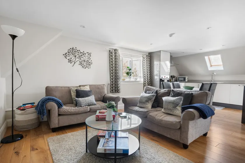 One-bed central retreat in Brockenhurst - Image 1