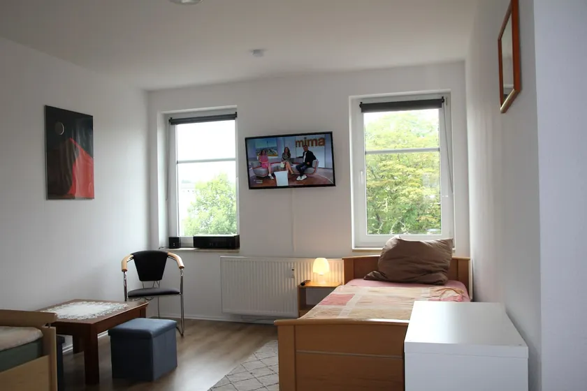 German - Image 1