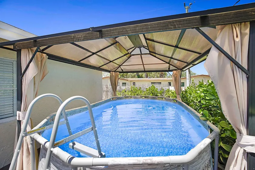 Lion Lodge Adventure | Pool & Hot Tub | Downtown - Image 1