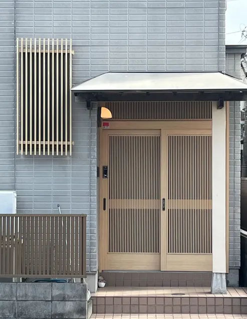 Urawa/Quiet old house for rent for 9 people/Saitama Super Arena 4 minutes by train/Free high-speed wifi/Tokyo, Shinjuku 25 minutes - Image 1