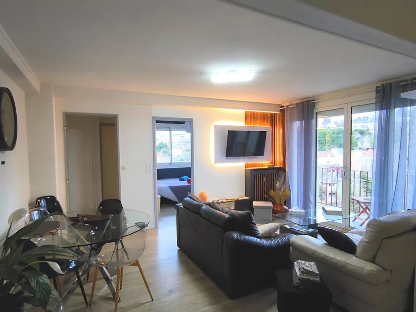 At Jean-Claude's, panoramic view upon waking - Image 1