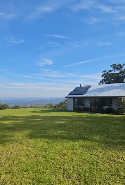 'Viewville' offgrid cabin - Image 1
